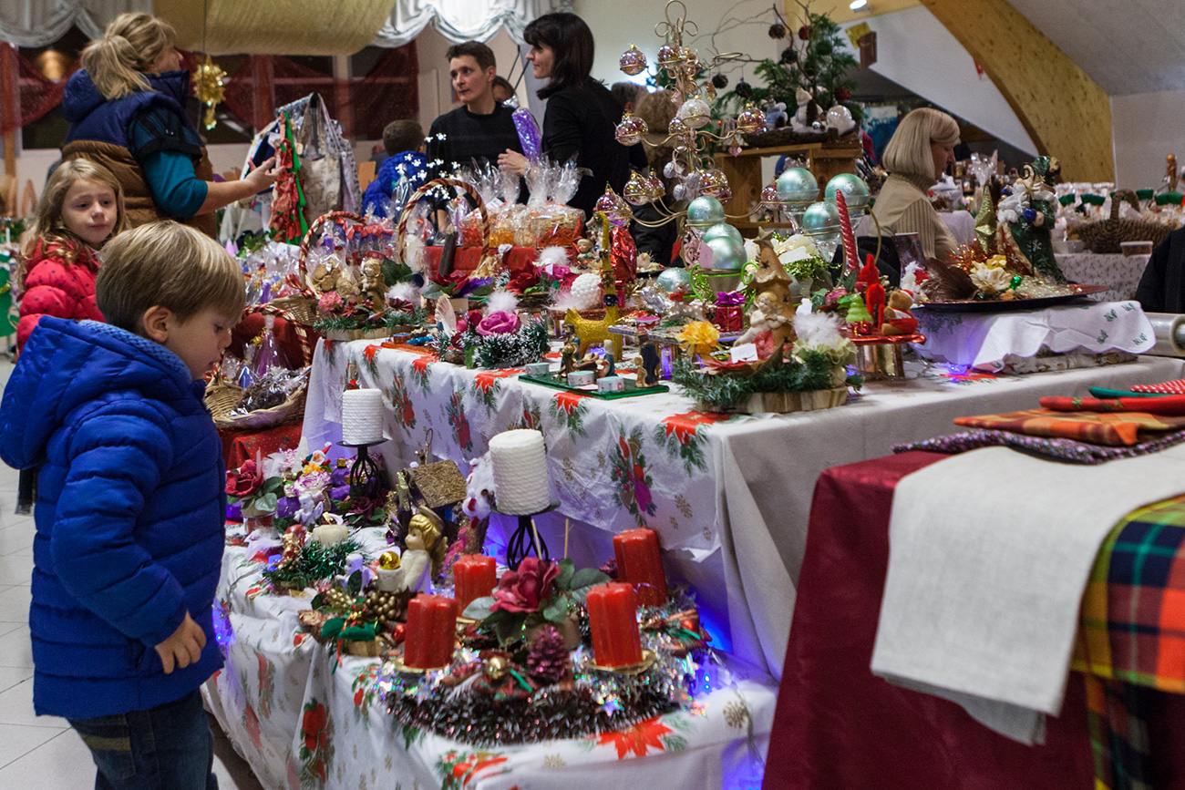 Marché de Noël et sa petite ferme