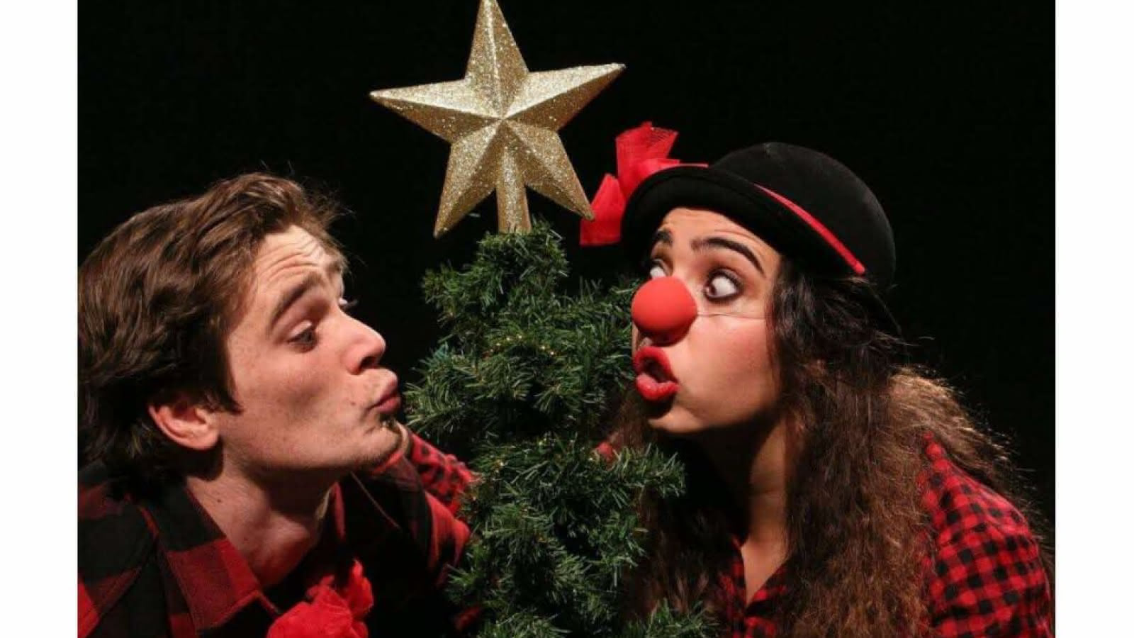 Spectacle de Noël clownesque et burlesque jeune public - Visit Alsace