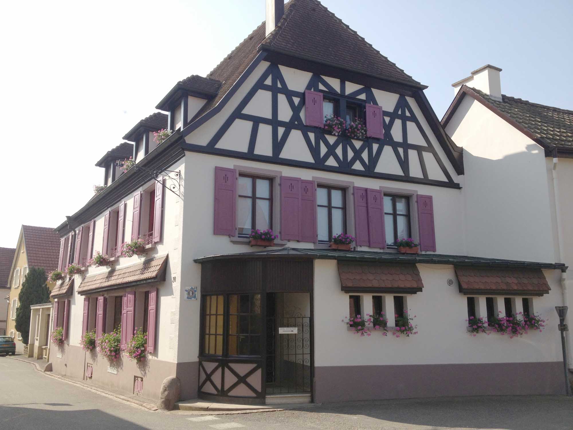 Hôtel-Restaurant Au Cheval Blanc - Visit Alsace