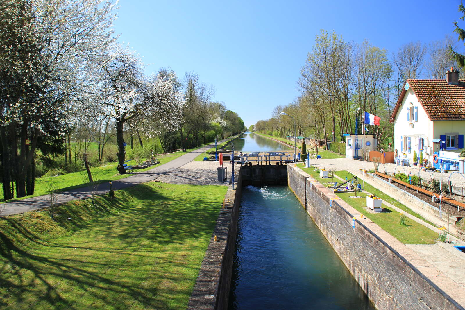 Canal du Rhône au Rhin cycle route (Northern branch) - Visit Alsace